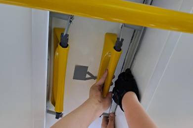 Austausch der Dachluckenarreteirung beim 5563