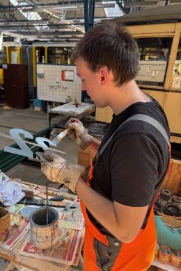 Lackieren von Lichtnummern