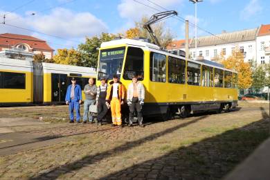 Aufstellung vor dem T6A2 in Schöneweide