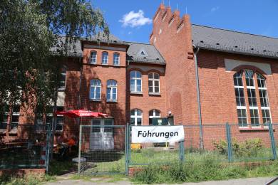 Führungen und Souvenirverkauf in Köpenick